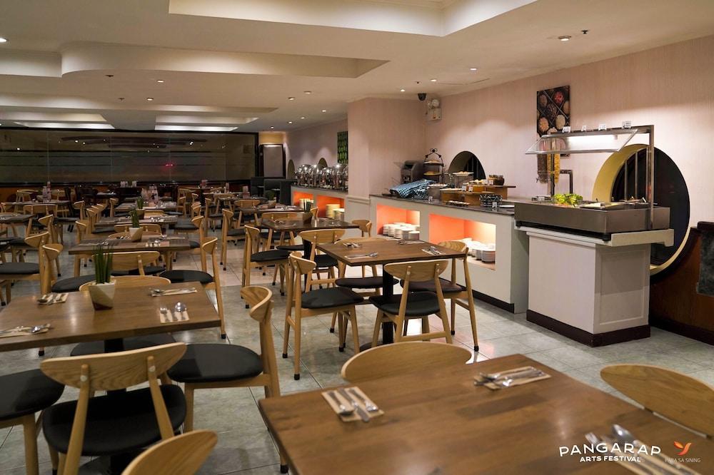 Berjaya Makati Hotel Makati City Extérieur photo
