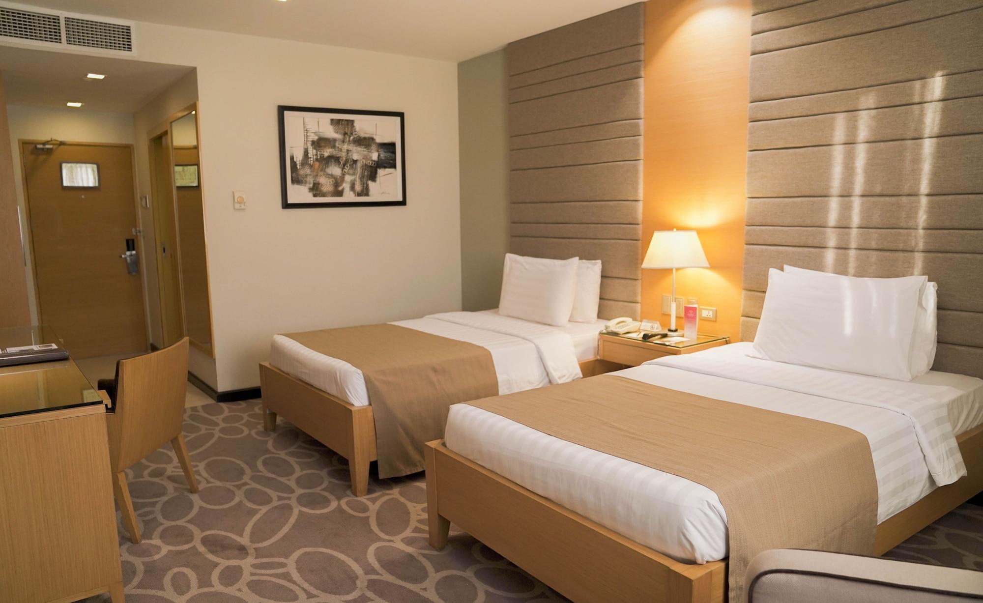 Berjaya Makati Hotel Makati City Extérieur photo