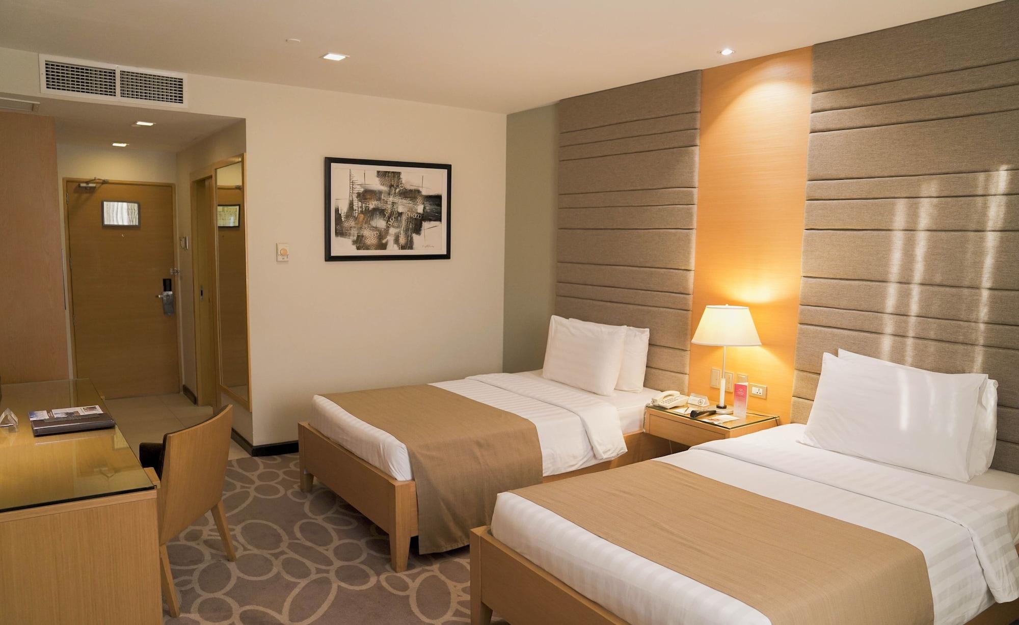 Berjaya Makati Hotel Makati City Extérieur photo