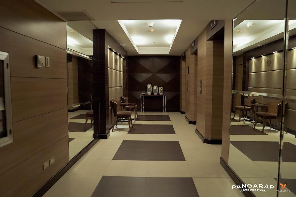 Berjaya Makati Hotel Makati City Extérieur photo